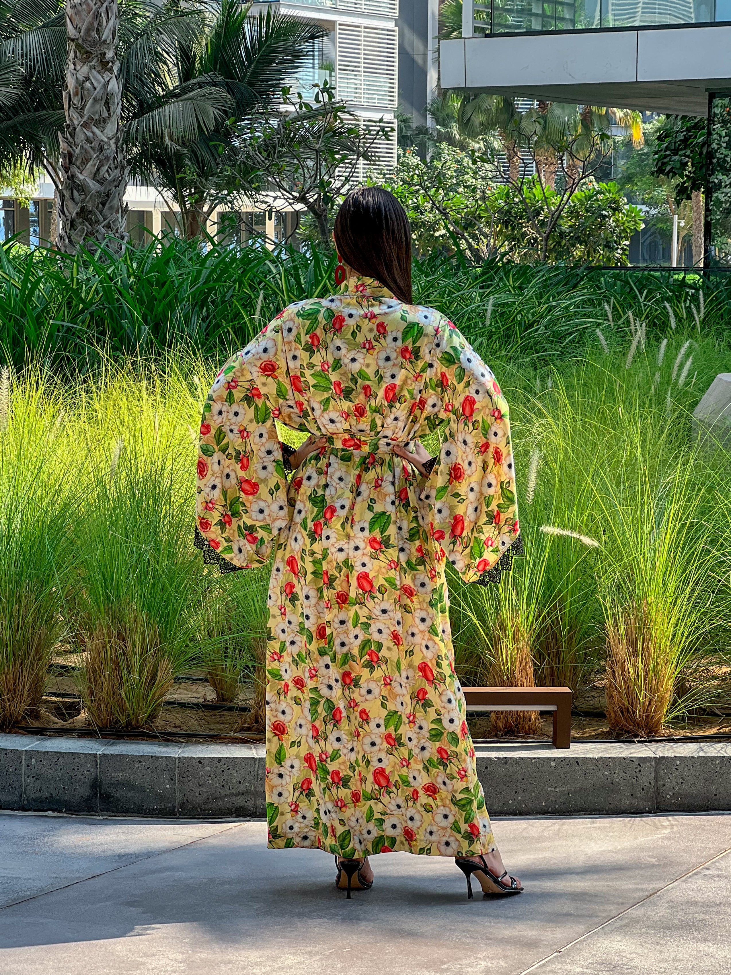 TROPICAL KIMONO